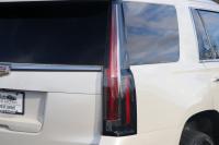 Used 2015 Cadillac ESCALADE LUXURY 4WD W/NAV LUXURY 4WD for sale Sold at Auto Collection in Murfreesboro TN 37129 14