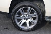 Used 2015 Cadillac ESCALADE LUXURY 4WD W/NAV LUXURY 4WD for sale Sold at Auto Collection in Murfreesboro TN 37129 23