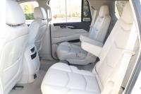 Used 2015 Cadillac ESCALADE LUXURY 4WD W/NAV LUXURY 4WD for sale Sold at Auto Collection in Murfreesboro TN 37129 52