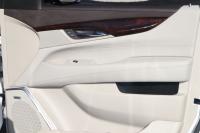 Used 2015 Cadillac ESCALADE LUXURY 4WD W/NAV LUXURY 4WD for sale Sold at Auto Collection in Murfreesboro TN 37129 90