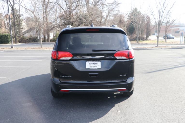 Used 2017 CHRYSLER PACIFICA LIMITED FWD W/NAV TV DVD LIMITED for sale Sold at Auto Collection in Murfreesboro TN 37130 6