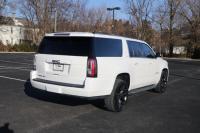 Used 2015 GMC YUKON XL SLT RWD W/NAV SLT 1/2 TON 2WD for sale Sold at Auto Collection in Murfreesboro TN 37129 3