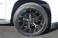 Used 2015 GMC YUKON XL SLT RWD W/NAV SLT 1/2 TON 2WD for sale Sold at Auto Collection in Murfreesboro TN 37129 98