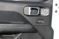 Used 2018 Jeep WRANGLER UNLIMITED SAHARA 4WD W/NAV for sale Sold at Auto Collection in Murfreesboro TN 37129 66