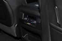 Used 2015 GMC YUKON DENALI RWD PREMIUM W/NAV TV DVD 2WD for sale Sold at Auto Collection in Murfreesboro TN 37130 32