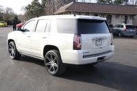 Used 2015 GMC YUKON DENALI RWD PREMIUM W/NAV TV DVD 2WD for sale Sold at Auto Collection in Murfreesboro TN 37129 4