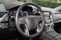 Used 2018 GMC YUKON DENALI 4WD W/Ultimate Pkg DENALI 4WD for sale Sold at Auto Collection in Murfreesboro TN 37129 34