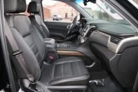 Used 2018 GMC YUKON DENALI 4WD W/Ultimate Pkg DENALI 4WD for sale Sold at Auto Collection in Murfreesboro TN 37129 46