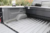 Used 2018 Chevrolet SILVERADO 1500 HIGH COUNTRY CREW CAB W/NAV HIGH COUNTRY CREW CAB SHORT BOX 4WD for sale Sold at Auto Collection in Murfreesboro TN 37129 21