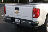 Used 2017 CHEVROLET SILVERADO 1500 LTZ W/1LZ CREW CAB 4X4 W/NAV LTZ w/1LZ for sale Sold at Auto Collection in Murfreesboro TN 37129 11