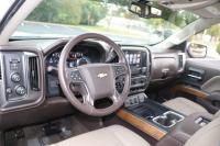 Used 2017 CHEVROLET SILVERADO 1500 LTZ W/1LZ CREW CAB 4X4 W/NAV LTZ w/1LZ for sale Sold at Auto Collection in Murfreesboro TN 37129 31