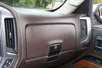 Used 2017 CHEVROLET SILVERADO 1500 LTZ W/1LZ CREW CAB 4X4 W/NAV LTZ w/1LZ for sale Sold at Auto Collection in Murfreesboro TN 37129 71