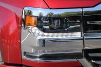 Used 2017 Chevrolet SILVERADO 1500 HIGH COUNTRY CREW CAB 4x4 W/NAV for sale Sold at Auto Collection in Murfreesboro TN 37129 12