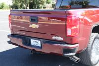 Used 2017 Chevrolet SILVERADO 1500 HIGH COUNTRY CREW CAB 4x4 W/NAV for sale Sold at Auto Collection in Murfreesboro TN 37130 13