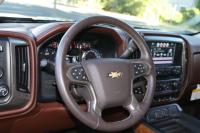 Used 2017 Chevrolet SILVERADO 1500 HIGH COUNTRY CREW CAB 4x4 W/NAV for sale Sold at Auto Collection in Murfreesboro TN 37130 34