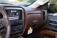Used 2017 Chevrolet SILVERADO 1500 HIGH COUNTRY CREW CAB 4x4 W/NAV for sale Sold at Auto Collection in Murfreesboro TN 37130 35