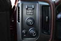 Used 2017 Chevrolet SILVERADO 1500 HIGH COUNTRY CREW CAB 4x4 W/NAV for sale Sold at Auto Collection in Murfreesboro TN 37130 58