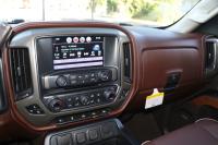 Used 2017 Chevrolet SILVERADO 1500 HIGH COUNTRY CREW CAB 4x4 W/NAV for sale Sold at Auto Collection in Murfreesboro TN 37130 65