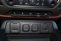 Used 2017 Chevrolet SILVERADO 1500 HIGH COUNTRY CREW CAB 4x4 W/NAV for sale Sold at Auto Collection in Murfreesboro TN 37130 68