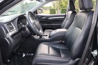 Used 2019 Toyota HIGHLANDER XLE AWD W/NAV for sale Sold at Auto Collection in Murfreesboro TN 37129 31