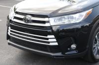 Used 2019 Toyota HIGHLANDER XLE AWD W/NAV for sale Sold at Auto Collection in Murfreesboro TN 37129 9
