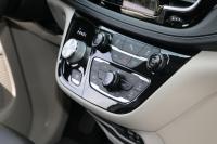 Used 2020 Chrysler PACIFICA Limited w/NAV for sale Sold at Auto Collection in Murfreesboro TN 37129 41