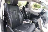 Used 2020 Chrysler PACIFICA Limited w/NAV for sale Sold at Auto Collection in Murfreesboro TN 37129 47
