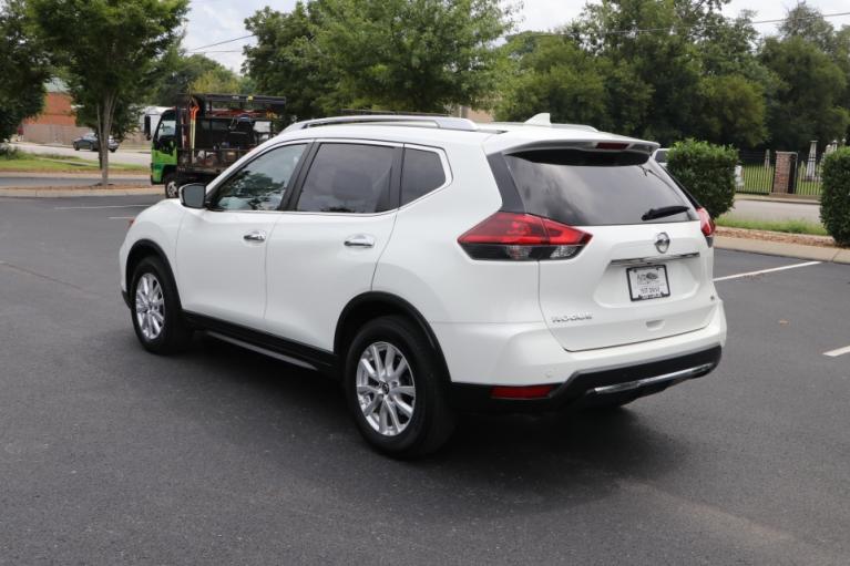 Used 2020 Nissan ROGUE SV FWD SV 2WD for sale Sold at Auto Collection in Murfreesboro TN 37130 4