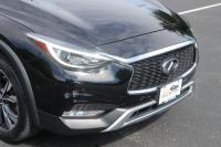 Used 2017 Infiniti QX30 Premium AWD W/NAV PREMIUM AWD for sale Sold at Auto Collection in Murfreesboro TN 37129 11