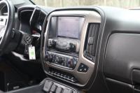 Used 2019 GMC SIERRA 2500HD DENALI DURAMAX 4WD W/NAV DENALI CREW CAB 4WD for sale Sold at Auto Collection in Murfreesboro TN 37130 39