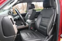 Used 2019 GMC SIERRA 2500HD DENALI DURAMAX 4WD W/NAV DENALI CREW CAB 4WD for sale Sold at Auto Collection in Murfreesboro TN 37130 44