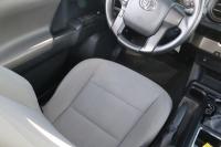 Used 2017 Toyota TACOMA SR5 Double Cab 4x2 SR5 DOUBLE CAB LONG BED I4 6AT 2WD for sale Sold at Auto Collection in Murfreesboro TN 37129 45