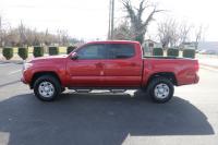Used 2017 Toyota TACOMA SR5 Double Cab 4x2 SR5 DOUBLE CAB LONG BED I4 6AT 2WD for sale Sold at Auto Collection in Murfreesboro TN 37129 7