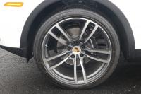 Used 2019 Porsche CAYENNE AWD W/NAV BASE for sale Sold at Auto Collection in Murfreesboro TN 37129 17