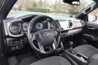 Used 2016 Toyota TACOMA TRD SPORT 4x2 DB CAB W/ADD ONS SR5 DOUBLE CAB LONG BED V6 6AT 2WD for sale Sold at Auto Collection in Murfreesboro TN 37130 40