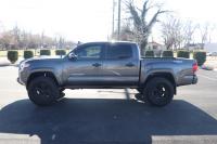 Used 2016 Toyota TACOMA TRD SPORT 4x2 DB CAB W/ADD ONS SR5 DOUBLE CAB LONG BED V6 6AT 2WD for sale Sold at Auto Collection in Murfreesboro TN 37129 7