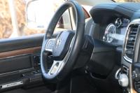 Used 2017 Ram RAM 1500 LARAMIE CREW CAB 4X4 W/NAV for sale Sold at Auto Collection in Murfreesboro TN 37129 26