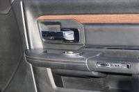 Used 2017 Ram RAM 1500 LARAMIE CREW CAB 4X4 W/NAV for sale Sold at Auto Collection in Murfreesboro TN 37129 82