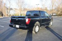 Used 2017 Nissan TITAN 4WD CREW CAB W/NAV SV CREW CAB 4WD for sale Sold at Auto Collection in Murfreesboro TN 37129 3