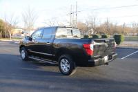 Used 2017 Nissan TITAN 4WD CREW CAB W/NAV SV CREW CAB 4WD for sale Sold at Auto Collection in Murfreesboro TN 37129 4