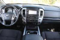 Used 2017 Nissan TITAN 4WD CREW CAB W/NAV SV CREW CAB 4WD for sale Sold at Auto Collection in Murfreesboro TN 37129 61
