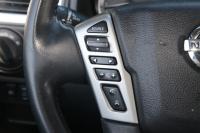 Used 2017 Nissan TITAN 4WD CREW CAB W/NAV SV CREW CAB 4WD for sale Sold at Auto Collection in Murfreesboro TN 37129 71