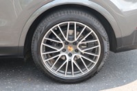 Used 2019 Porsche CAYENNE PREMIUM PLUS AWD W/NAV BASE for sale Sold at Auto Collection in Murfreesboro TN 37130 80