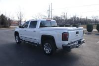 Used 2018 GMC SIERRA 1500 SLT 4WD CREW CAB W/NAV SLT CREW CAB SHORT BOX 4WD for sale Sold at Auto Collection in Murfreesboro TN 37129 4