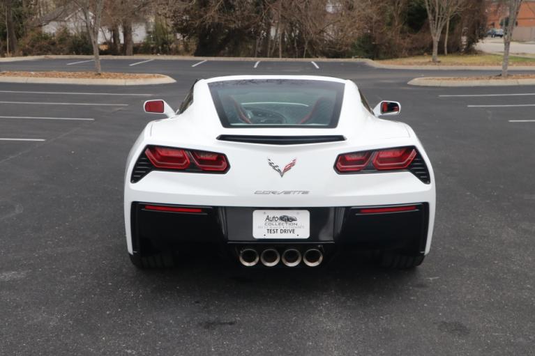 Used 2019 Chevrolet CORVETTE STINGRAY W/1LT STANDARD 1LT COUPE AUTO for sale Sold at Auto Collection in Murfreesboro TN 37130 6