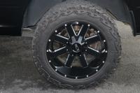 Used 2017 RAM 1500 EXPRESS CREW CAB 4WD W/BACK UP CAM express for sale Sold at Auto Collection in Murfreesboro TN 37129 28