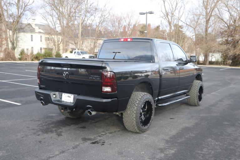 Used 2017 RAM 1500 EXPRESS CREW CAB 4WD W/BACK UP CAM express for sale Sold at Auto Collection in Murfreesboro TN 37130 3