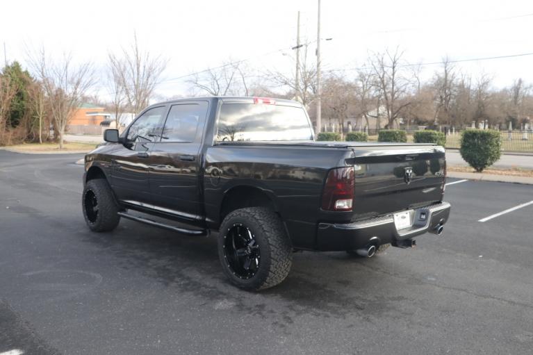 Used 2017 RAM 1500 EXPRESS CREW CAB 4WD W/BACK UP CAM express for sale Sold at Auto Collection in Murfreesboro TN 37130 4