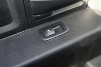 Used 2017 RAM 1500 EXPRESS CREW CAB 4WD W/BACK UP CAM express for sale Sold at Auto Collection in Murfreesboro TN 37129 98