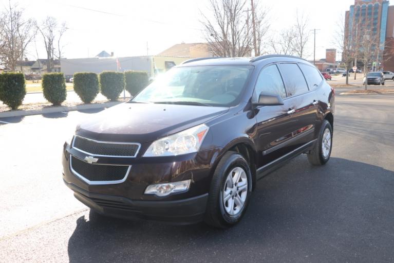 Used 2009 CHEVROLET TRAVERSE LS FWD LT for sale $7,500 at Auto Collection in Murfreesboro TN 37130 2